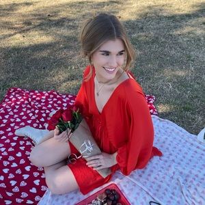 Free People Arzel mini dress in RED!! Only worn once in great condition!